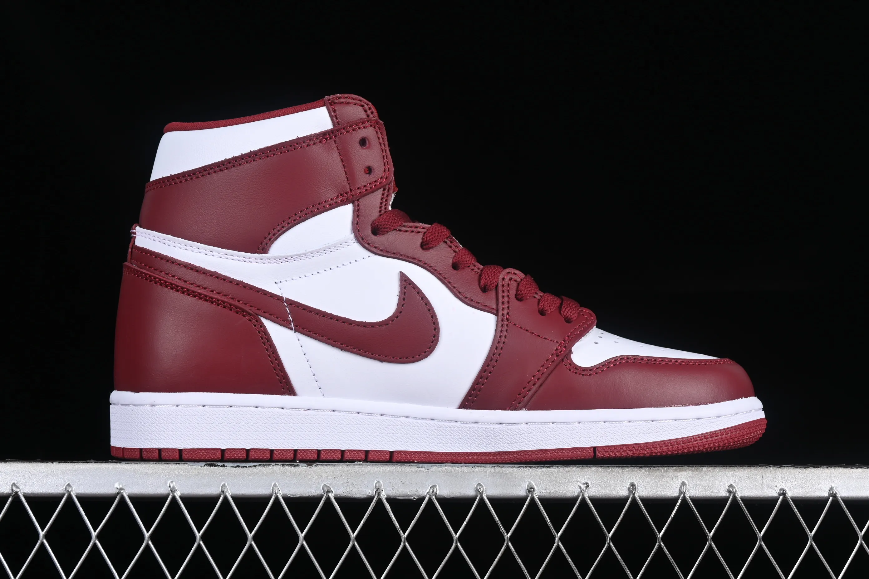 All categories Air Jordan Jordan series basketball shoes Air Jordan 1 High Air Jordan 1 Retro High "Dune Red" AJ1 Joe 1 Dune Red high-top basketball shoes DZ5485-160